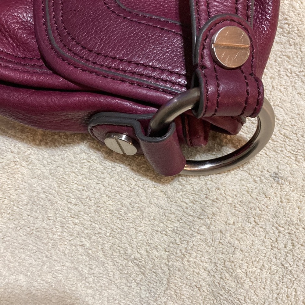 B Makowsky  vintage leather Shoulder handbag beautiful burgundy color. - Picture 9 of 9